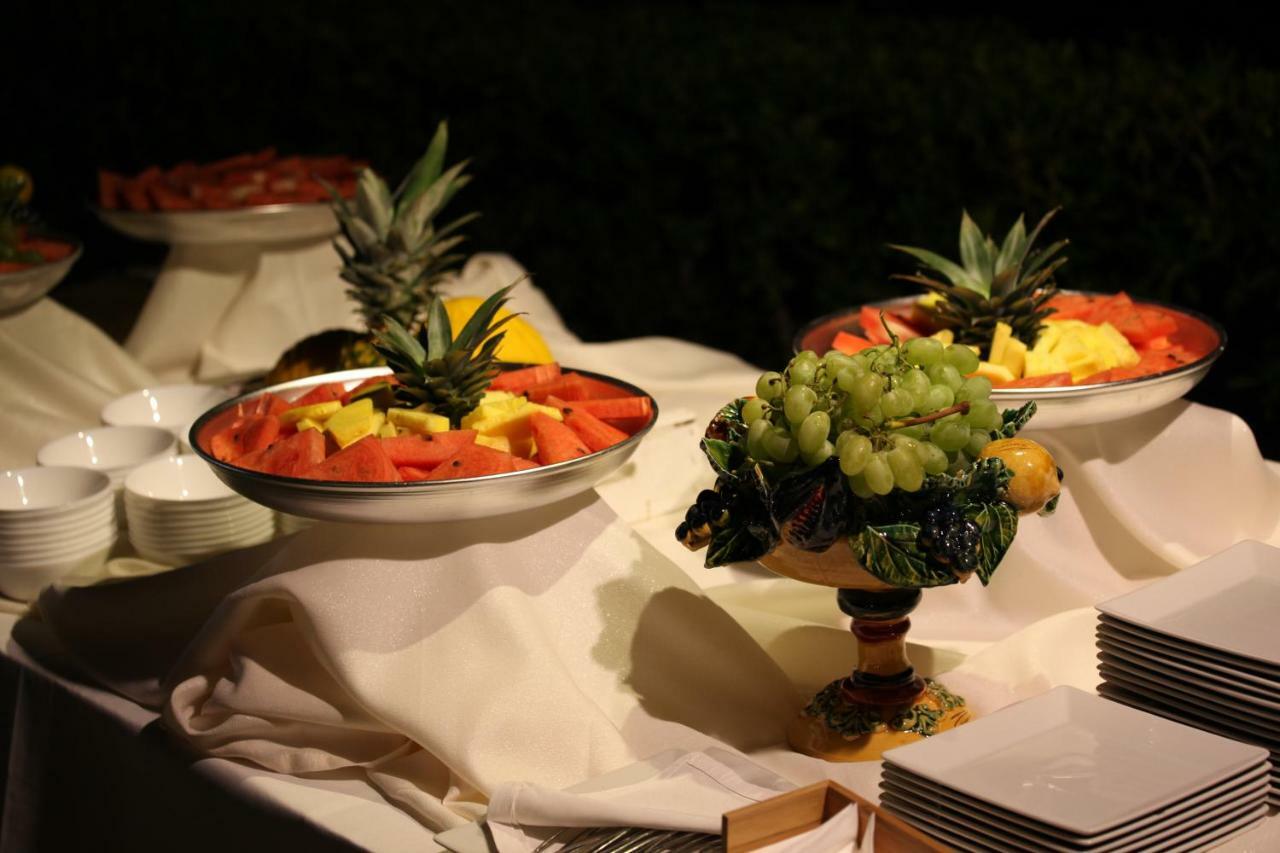 Borgo Di Riaci Beach Resort Santa Domenica  Bagian luar foto